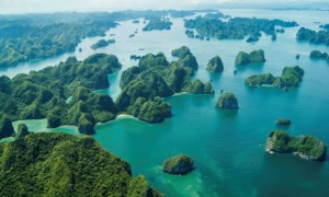 halong bay vietnam