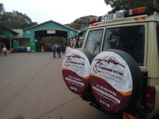 ngorongoro-safari-holiday