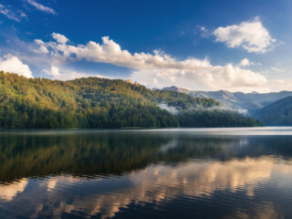 Goygol Lake-03